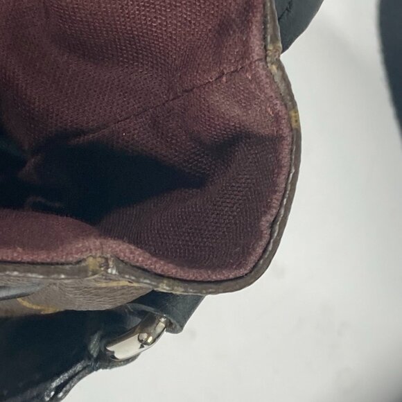 LOUIS VUITTON Black Monogram Canvas Pochette Shoulder Bag - Picture 11 of 12